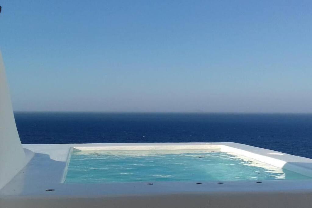 Santorini Sea View Apartments Vourvoúlos Exterior foto
